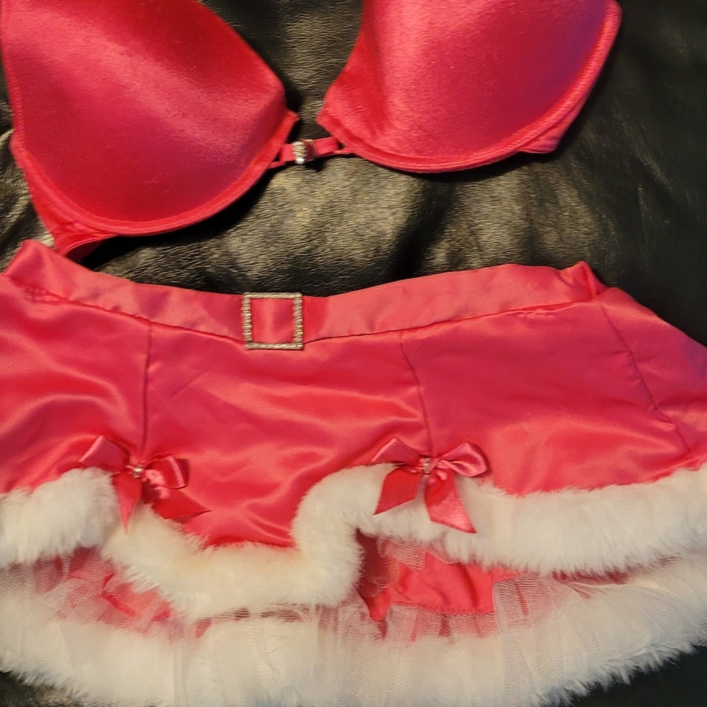 Elegant Pink Lingerie Set with Fur Trim